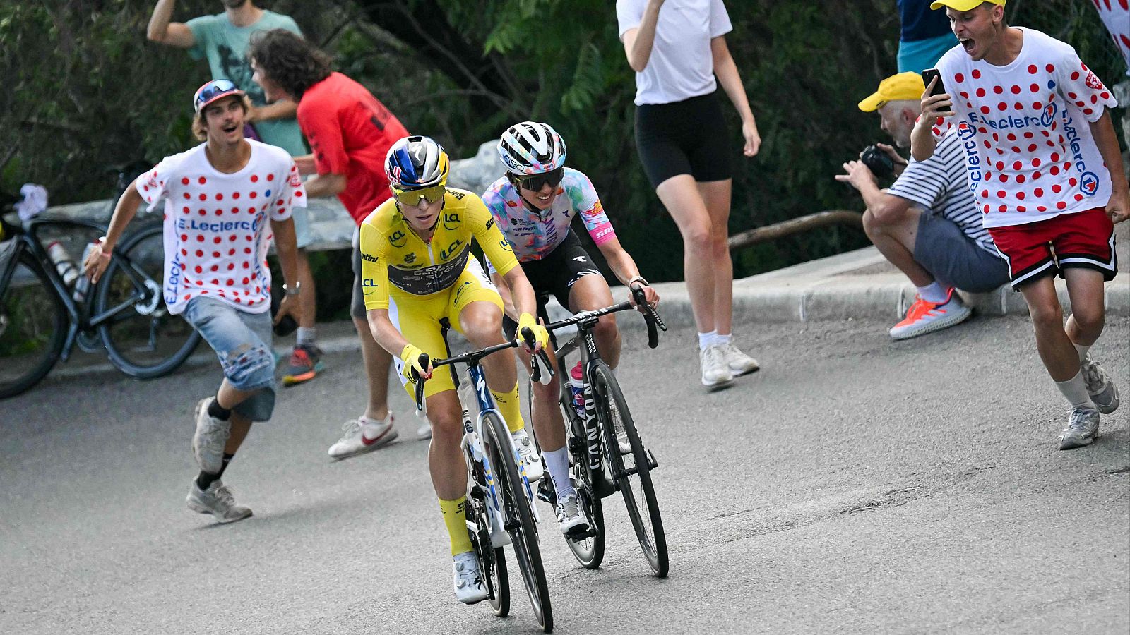 Pedales NEWS: julio | Sección TDPedales y  Tour Femenino - TDPedales | Ver