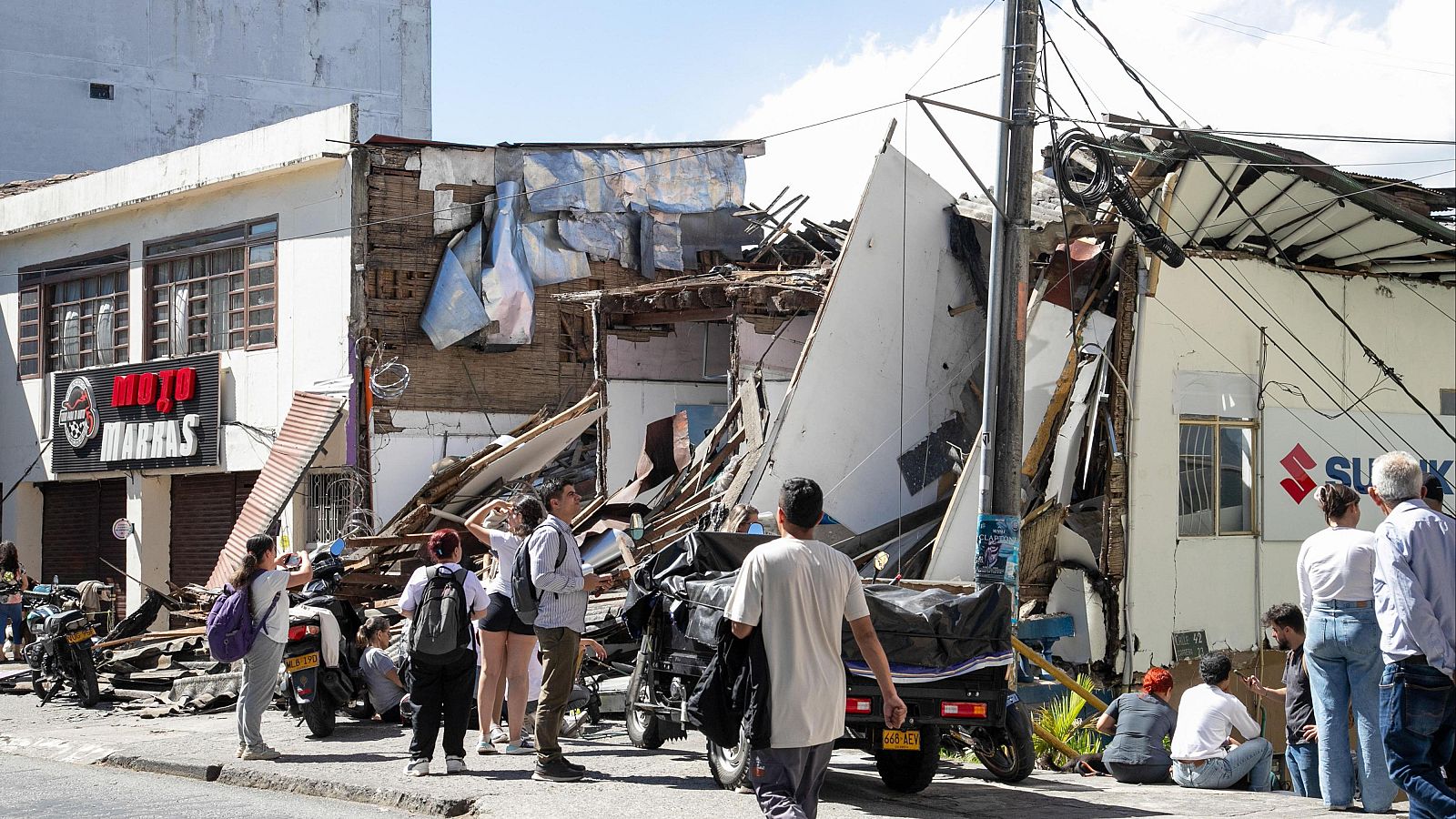 Exteriores aún no da cifras de españoles afectados por el terremoto en Colombia | Ver