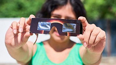 Los últimos preparativos antes del eclipse