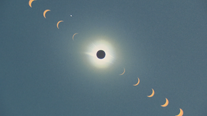 Noticias de Extremadura - Un extremeño en el avión que ‘perseguirá’ el eclipse solar