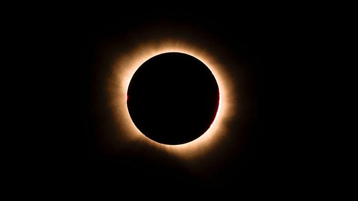 Especiales informativos - Eclipse solar 2026 desde vuelo IB1473