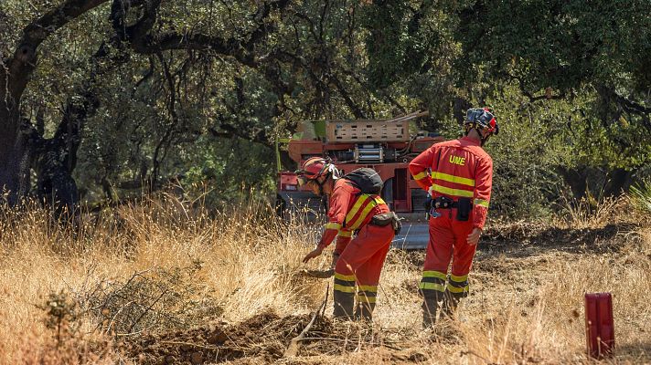 Informativo 24h - El incendio de Huelva sigue activo una semana después y el de Huesca quema 9.000 hectáreas