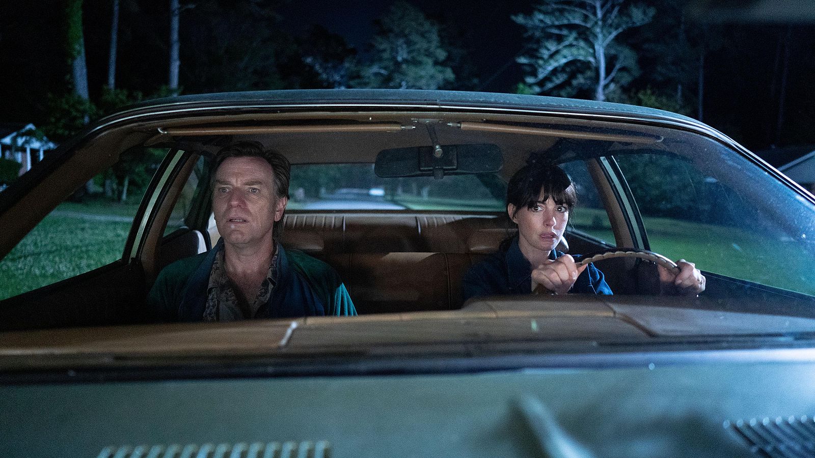 'El final de Oak Street', con Ewan McGregor y Anne Hathaway, llega a los cines españoles - Telediario 1 | Ver