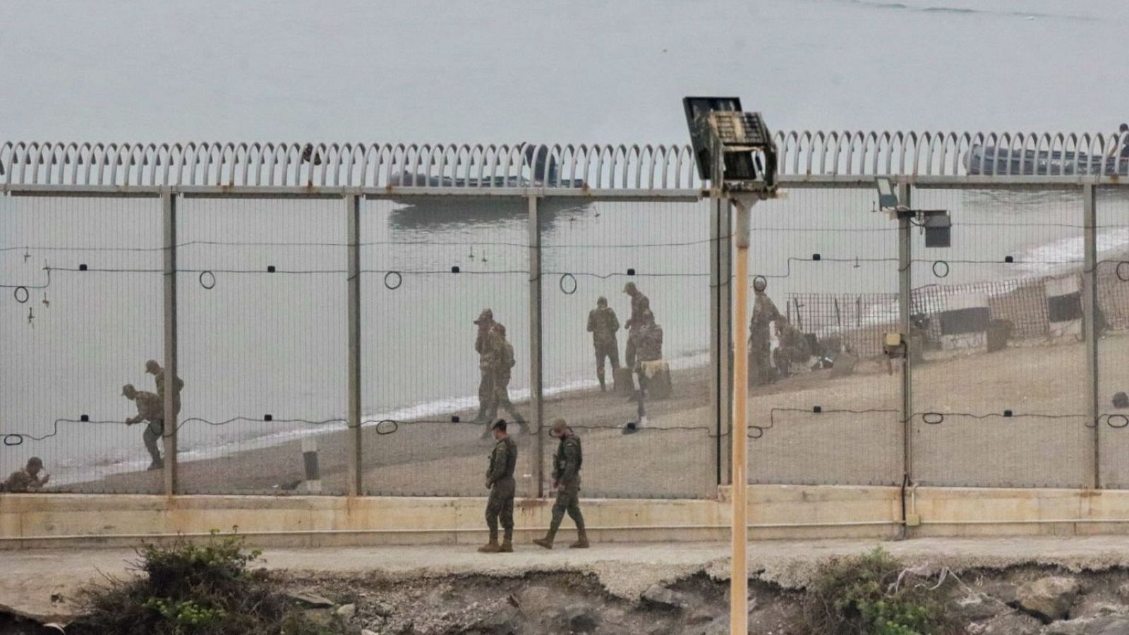 Bulos para animar a una nueva entrada en Ceuta | Ver