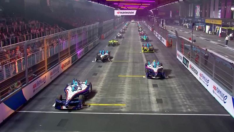 Automovilismo - Campeonato del Mundo F�rmula E. Carrera - 15/08/26 - Automovilismo | Ver