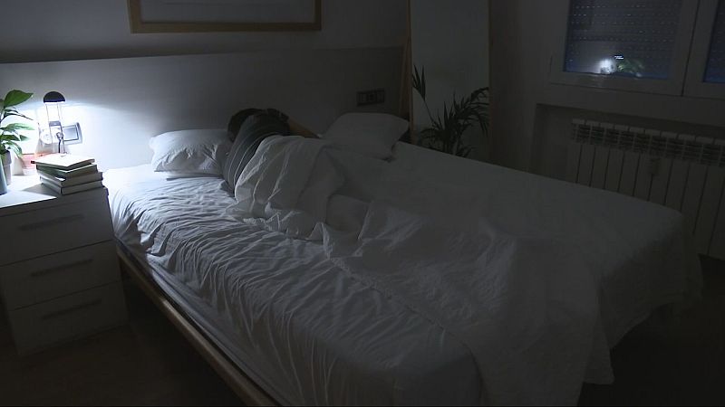 Barcelona iguala el rècord de nits tòrrides de 2003 amb ja 51 aquest estiu - L'Informatiu | Veure