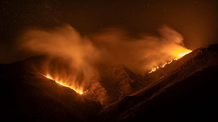 Telexornal - Galicia - Os incendios documentados polo fotoxornalista Brais Lorenzo