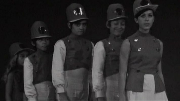 Programas y Concursos en el Archivo de RTVE - Érase que se era - La pandilla va al teatro