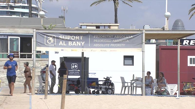 Les platges accessibles encara són una assignatura pendent a Catalunya