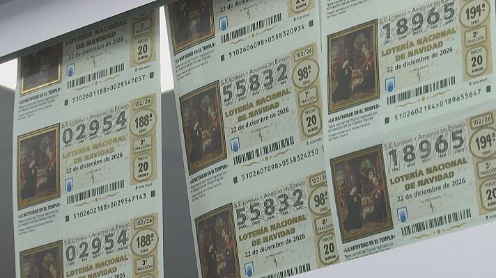 Noticias de Castilla y León - Colas en las administraciones de lotería de Soria para comprar décimos de navidad...en pleno agosto