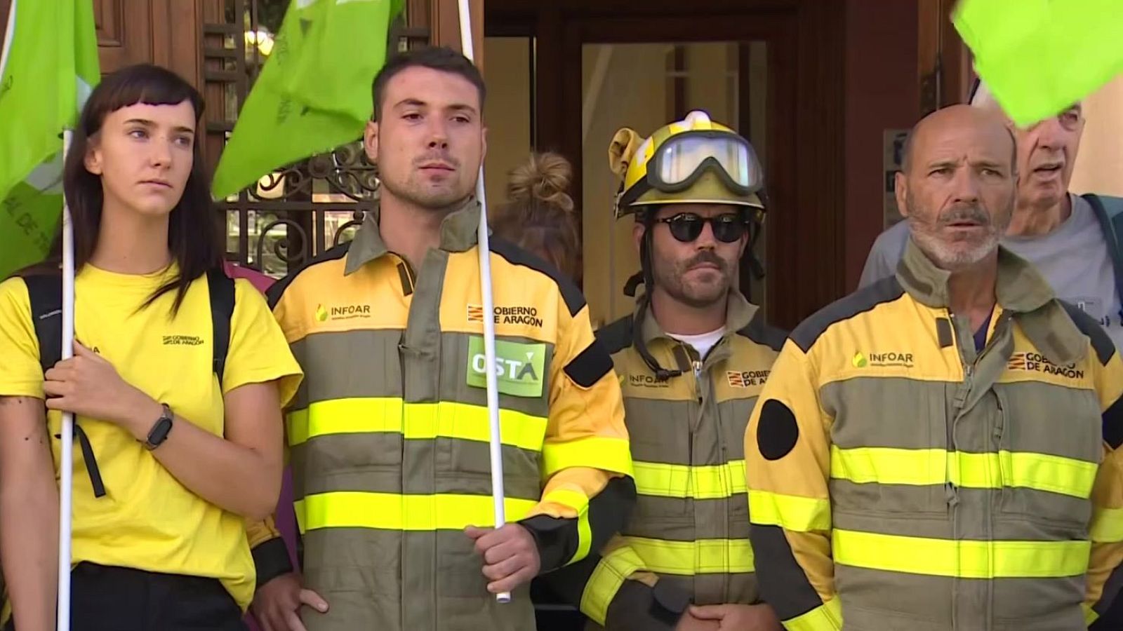Los bomberos forestales de Aragón comienzan la huelga indefinida - Noticias Aragón | Ver