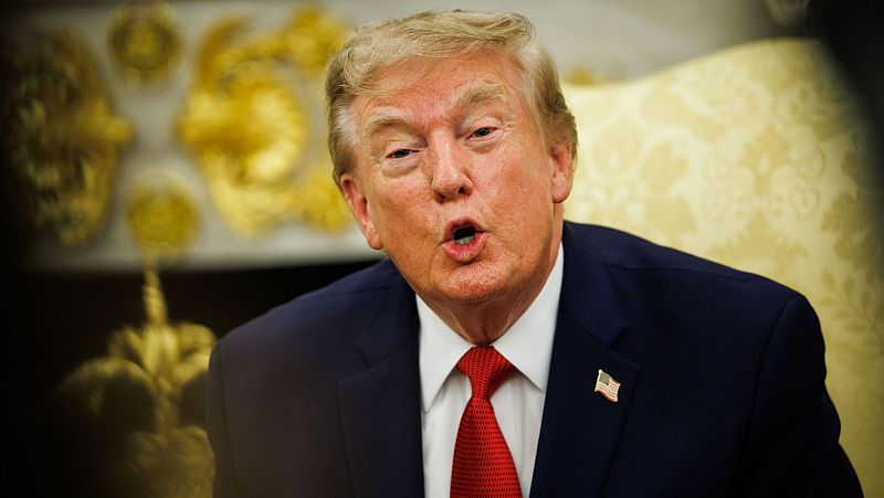 Trump amenaza con bombardear Omán en medio de sus negociaciones con Irán