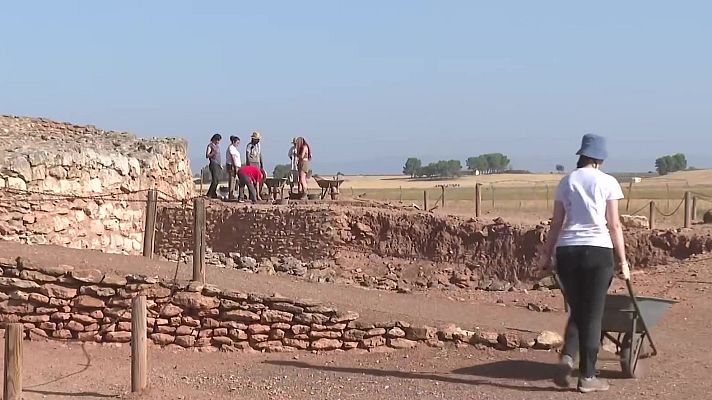 Noticias de Castilla-La Mancha - Se reanudan las excavaciones en el yacimiento de la Motilla del Azuer