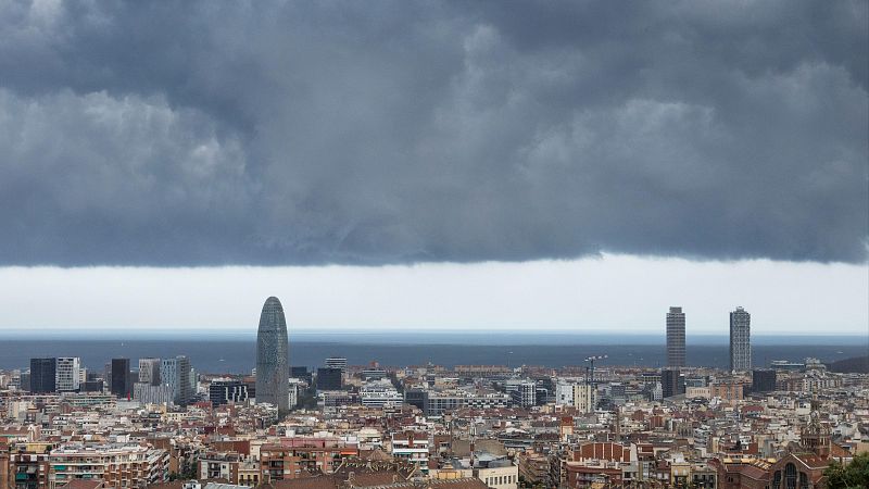 Las tormentas fuertes siguen en el norte, el este peninsular y las Baleares - El tiempo | Ver