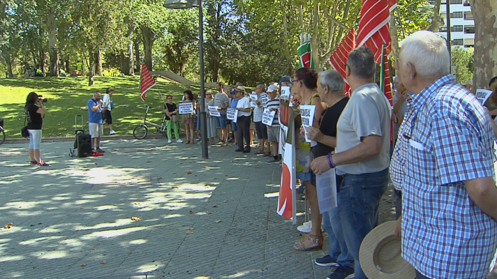  - Casi sesenta colectivos salen a la calle en Zamora para pedir más medios en la lucha contra los incendios forestales