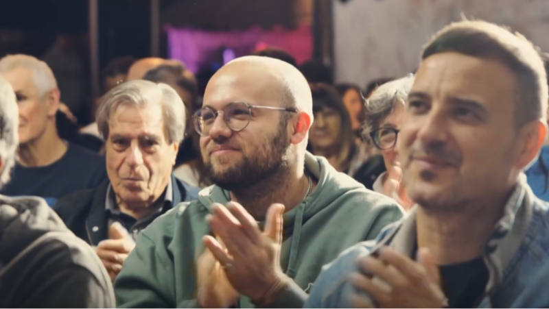 La pasión por el cine llena plazas en la España vaciada. Es el caso de de la Sierra de Cameros, en La Rioja, que estos días acoge una nueva edición de su festival de cortometrajes, con proyecciones al aire libre en un entorno rural.