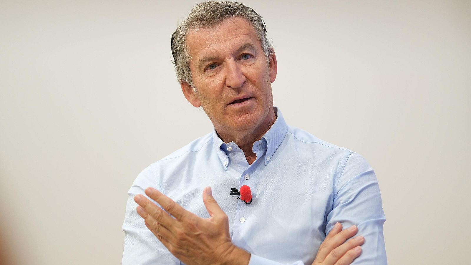 Feijóo: "Estoy convencido de que el rey quiere ir a Ceuta" | Ver