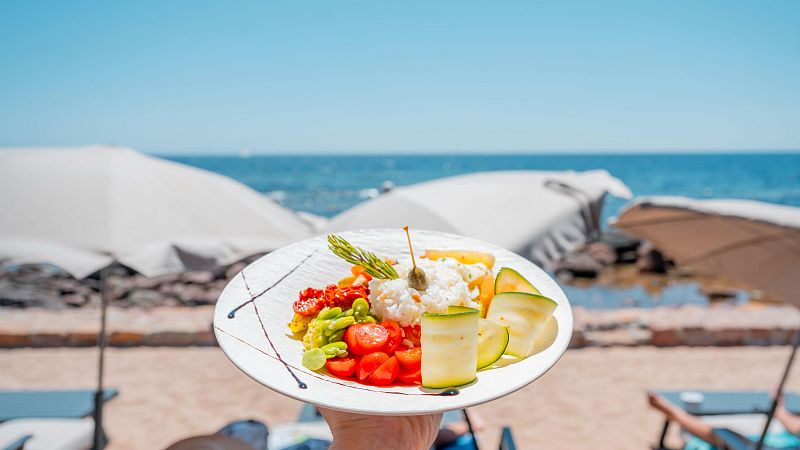 El calor agota y eso se nota a la hora de comer | Ver