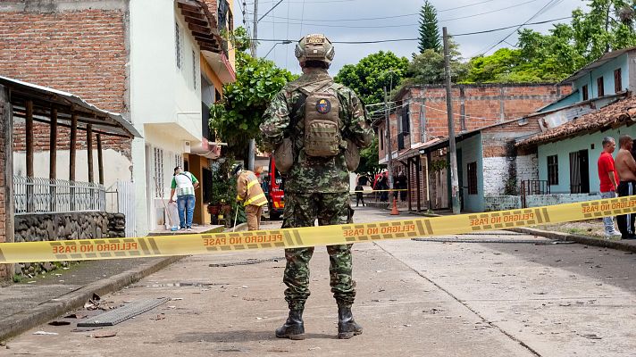 Telediario 2 - Diez años del histórico acuerdo entre las FARC y el Gobierno colombiano: la lucha aún no ha acabado