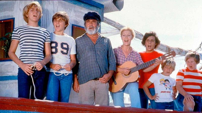 'Verano azul' vuelve a conquistar a los espectadores con su reposición en La 2 - Telediario 2 | Ver