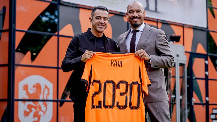 Teledeporte - Xavi Hernández: "Ser seleccionador de Países Bajos es como ir a la universidad del fútbol"