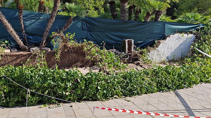 Mueren la madre y la hija a las que les cayó un muro por las fuertes lluvias en Roda de Berà, Tarragona