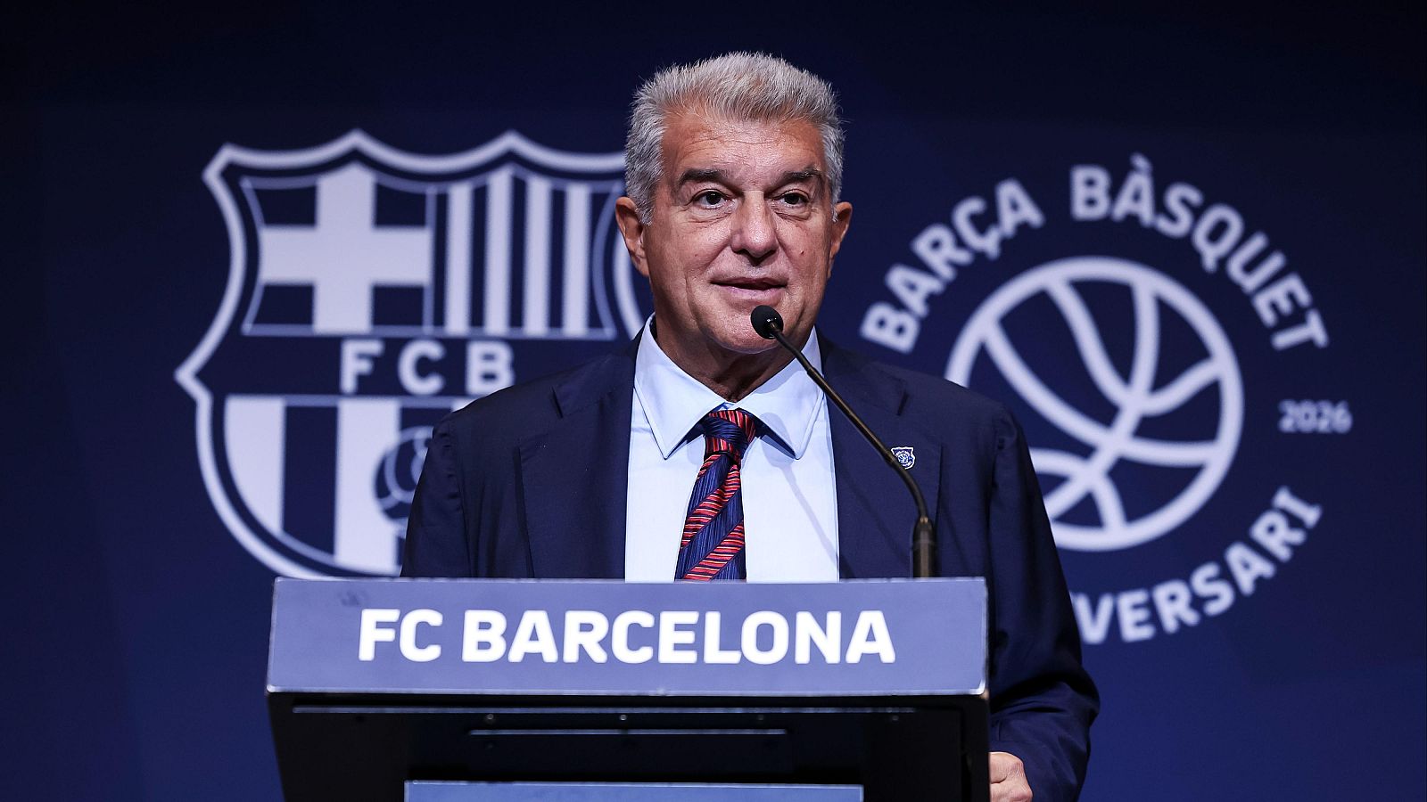 Laporta reivindica la estelada como símbolo de libertad y descarta el homenaje a los mundialistas | Ver
