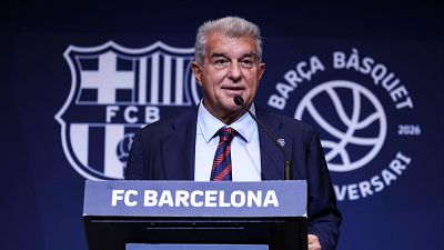 Laporta reivindica la estelada como s�mbolo de libertad y descarta el homenaje a los mundialistas