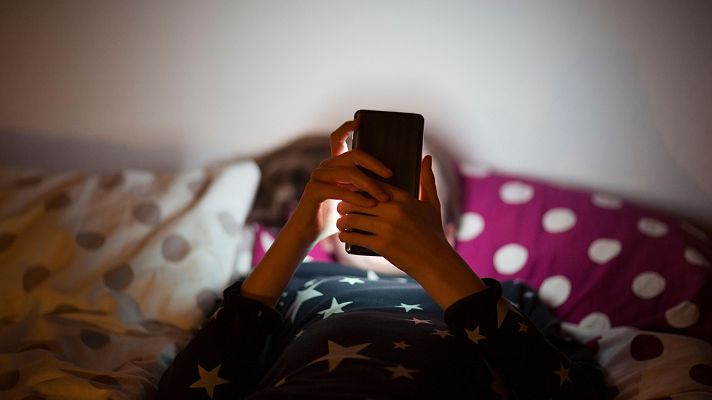 Telediario 1 - Instagram restringirá el tiempo de uso a los menores en EE.UU.