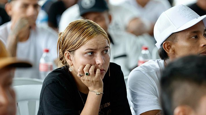  - Facebook y Tik Tok: la nueva cantera para captar a niños soldado en Colombia