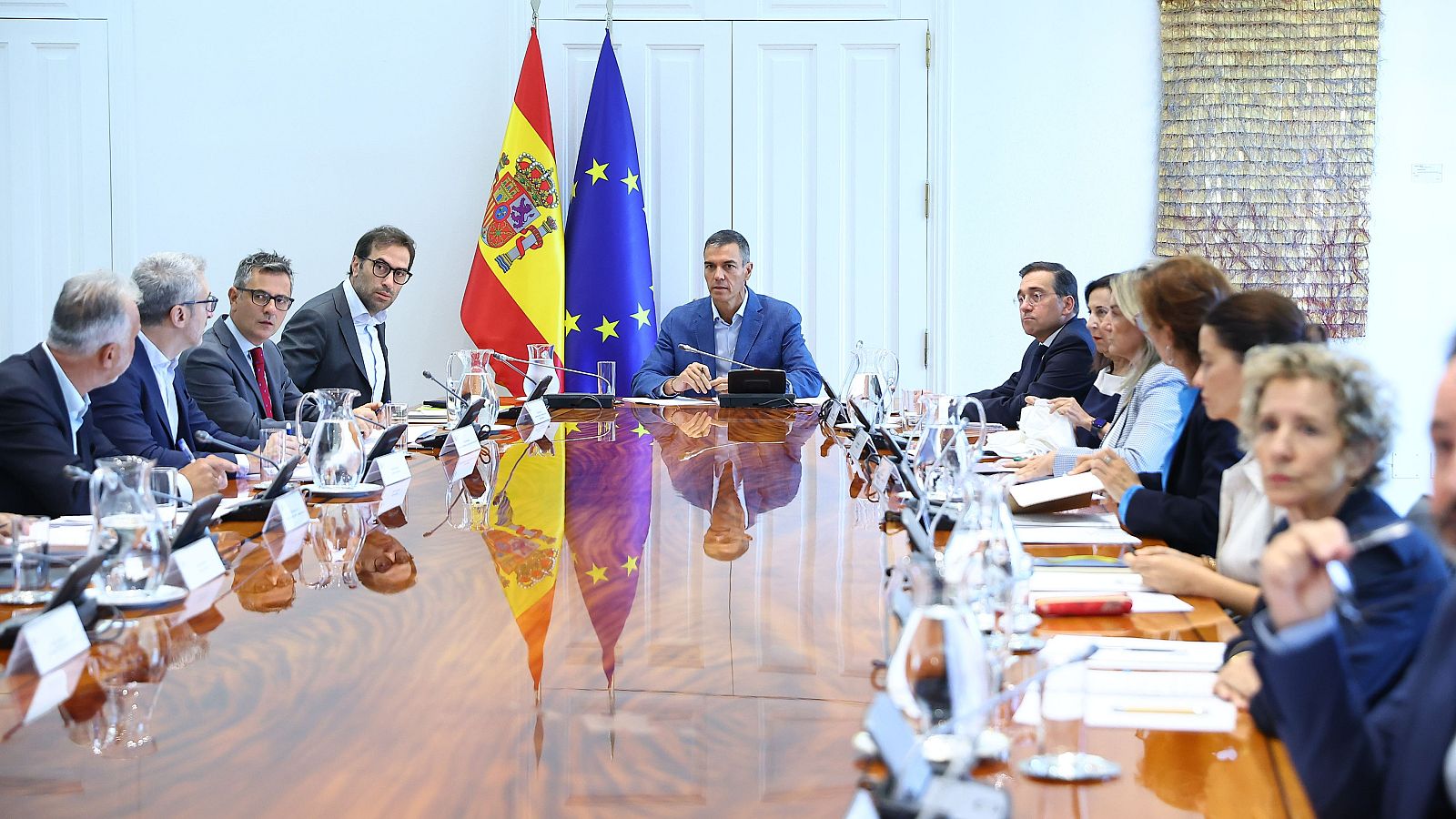 Sánchez preside el Comité Especializado para la gestión de la crisis migratoria de Ceuta con once de sus ministros