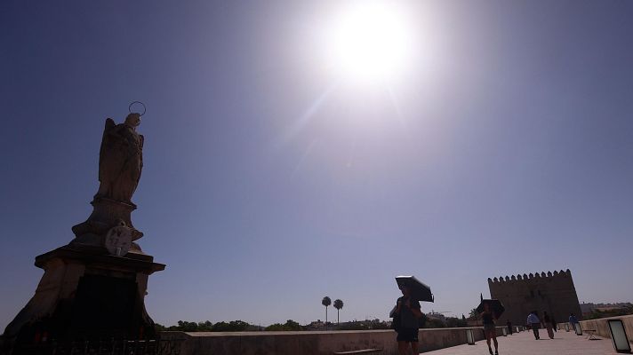 El tiempo - Calor en el Guadalquivir y desplome de temperaturas en el Pirineo y el Cantábrico