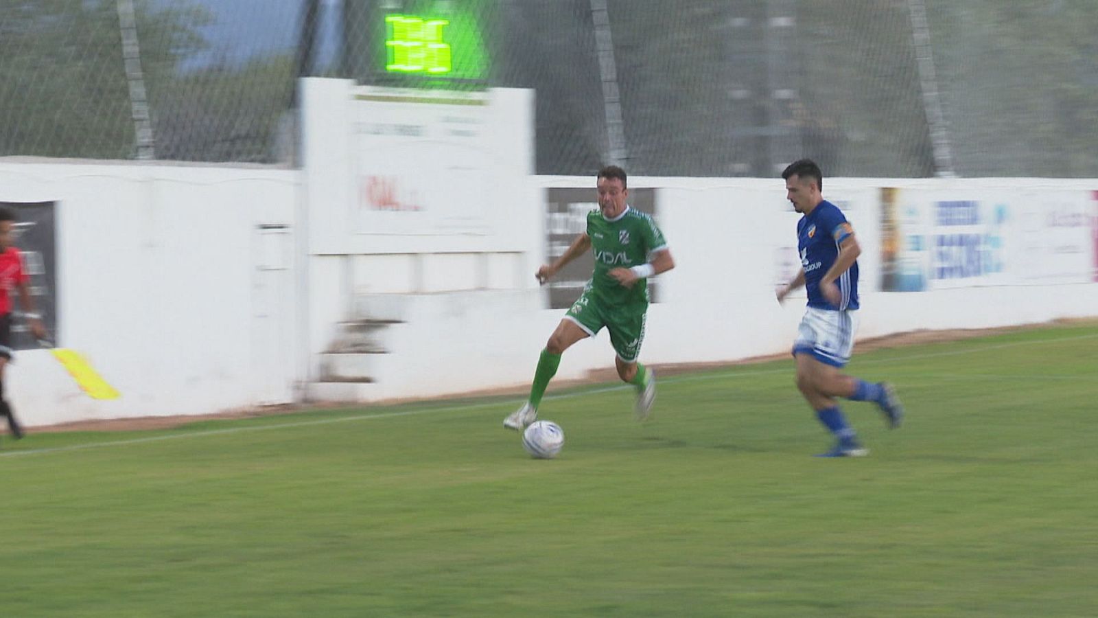 Roberto Bautista cuelga la raqueta y se calza las botas de fútbol - L'informatiu - Comunitat Valenciana | Ver