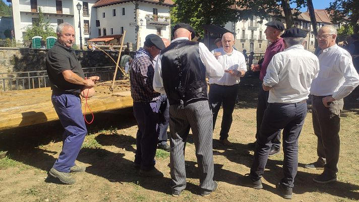 Telenavarra - Ochagavía revive sus oficios y tradiciones de hace 100 años