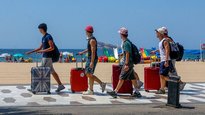 L'informatiu - Comunitat Valenciana - Els hotelers fan un balanç positiu de l'ocupació de l'estiu i miren setembre amb optimisme