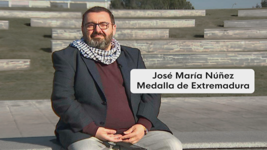Medalla de Extremadura a Jos� Mar�a N��ez