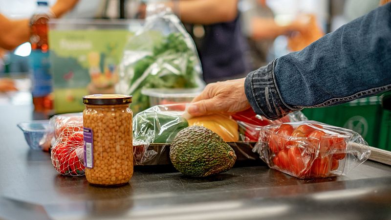 Los supermercados ya se preparan para los cambios de hábitos previstos tras las vacaciones | Ver