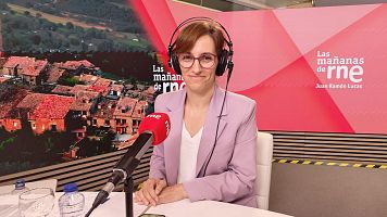 M�nica Garc�a defiende el Estatuto Marco y recuerda: "Hay autonom�as que se niegan a eliminar las guardias de 24 horas"