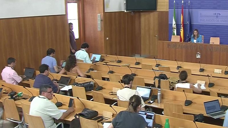 Debate en el parlamento ante la posibilidad de acoger migrantes provenientes de Ceuta - Noticias Andalucía