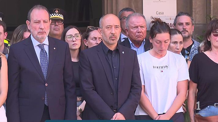 L'Informatiu - Manresa recorda l'home mort en un apunyalament mentre continua la investigació oberta