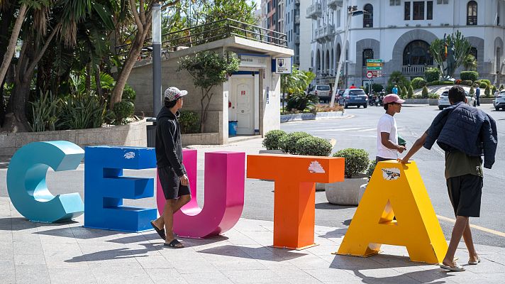 Telediario 1 - El Día de Ceuta se celebra marcado por la crisis migratoria