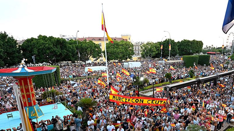 Concentración en Murcia de apoyo a Ceuta