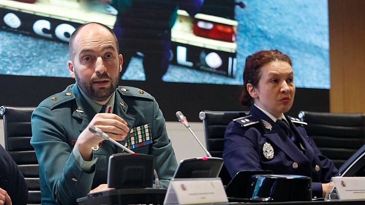 La hora de La 1 - Robles firma el ascenso a coronel de Antonio Balas