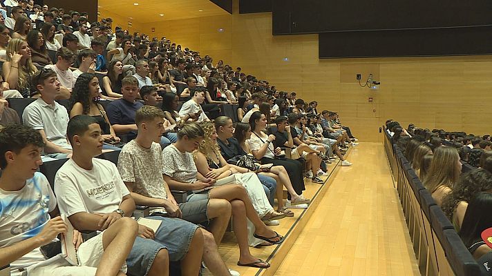 L'informatiu - Comunitat Valenciana - Els estudiants ja preparen l'inici del curs a la Universitat Jaume I