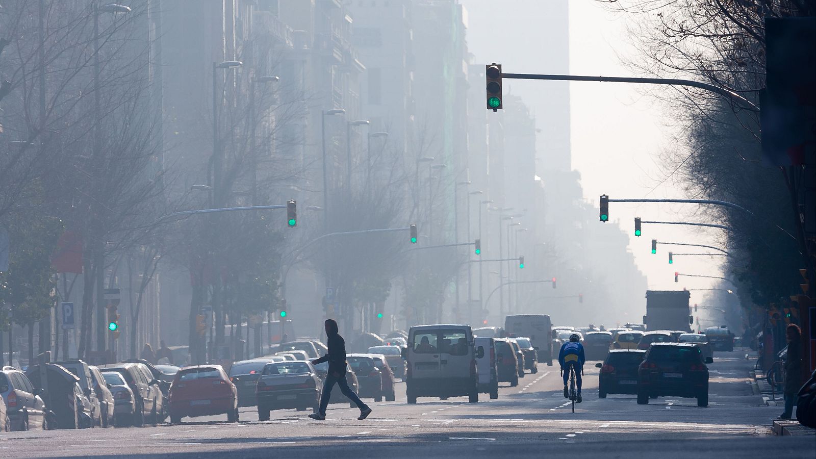 Los efectos de la contaminación en el aire: 146.500 muertes prematuras al año en Europa y más visitas a Urgencias