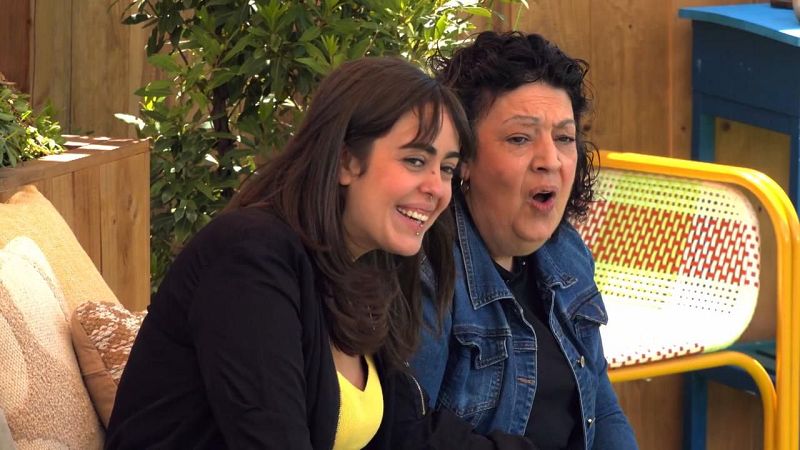 Raquel y Zaida: “Yo por mis perros, mato”