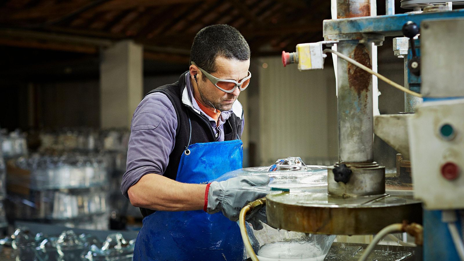 El Gobierno aprueba el decreto que endurece las exigencias de información en los contratos