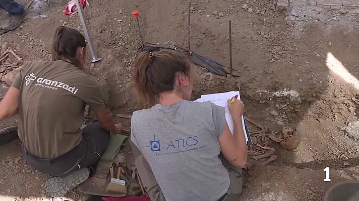 Informatiu Balear - Dues víctimes de la Guerra Civil al cementeri de Son Servera