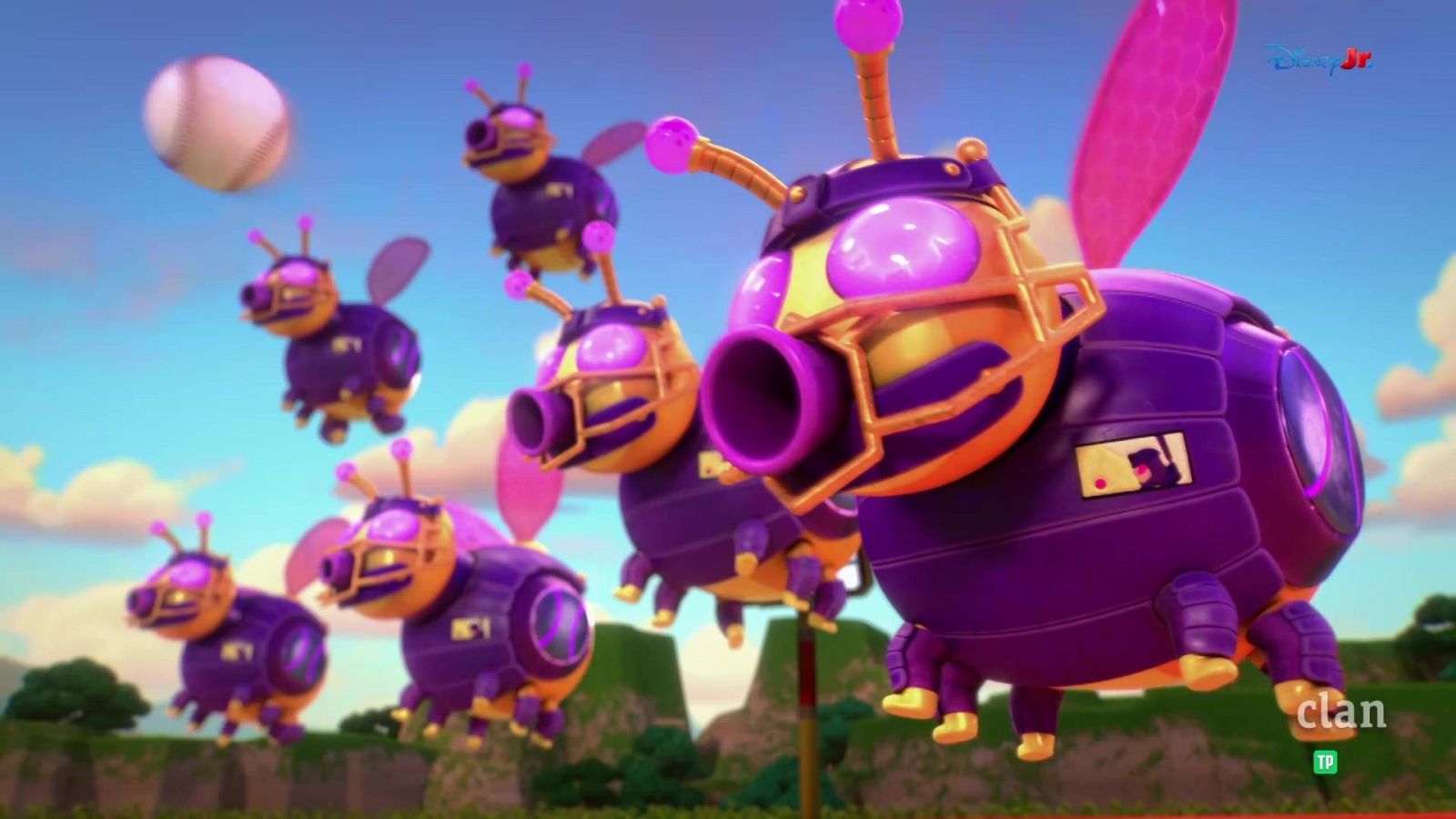 Siete Beetle-Bots morados con logo de la MLB vuelan en un cielo azul con una pelota de béisbol. Logos de Disney Jr. y Clan TP visibles.