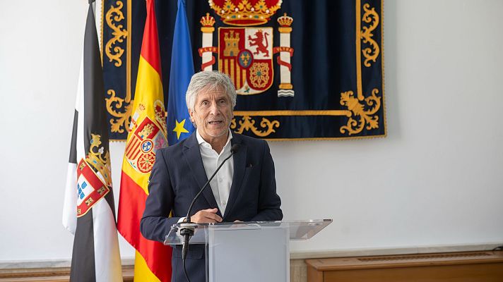 Telediario 2 - Interior reconoce que elaboró una lista de periodistas pero dice que era un documento interno
